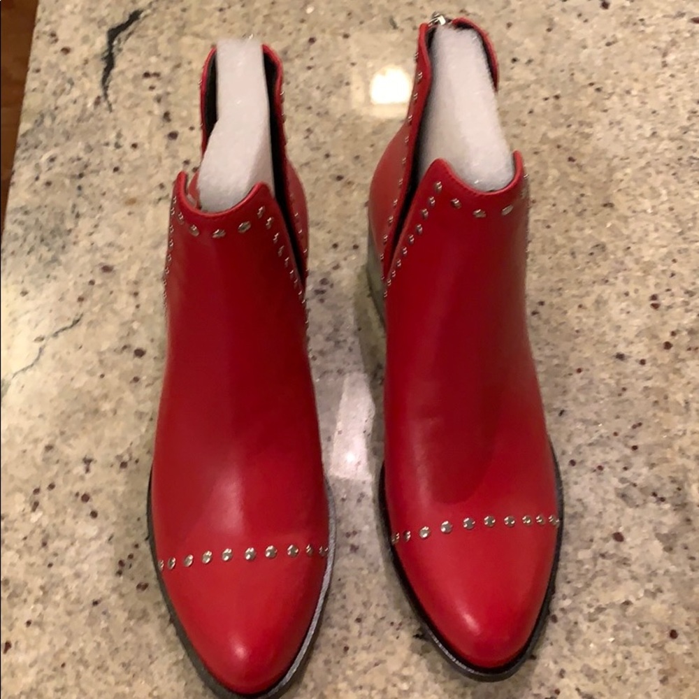 Steve Madden Chelsea Boots